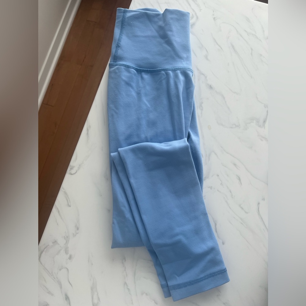 ARITZIA TNA Leggings